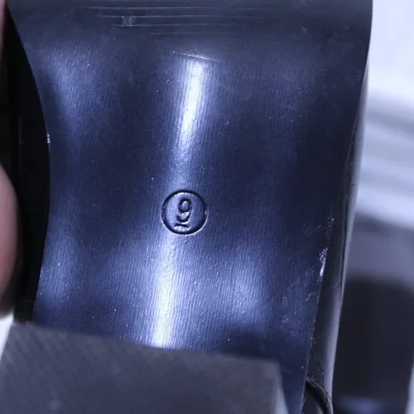 Lulu's Black Textured Ankle Booties - Picture 8 of 9